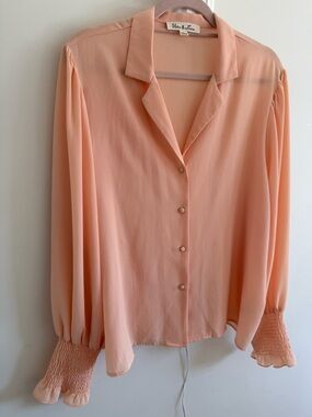 Vine & Love Peach Button-Front Blouse